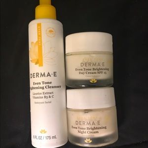 Derma-E Set